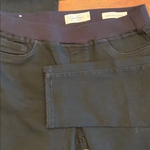 Jessica Simpson size 14 Gracie Pull on Skinny